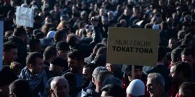LDK-AAK, Partnere në Gjilan, Rivale në Qeverinë Qendrore