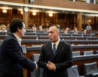 Shtetet e Quintit planifikojnë t’i fusin në listën e zezë Kurtin dhe Haradinajn