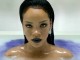 Rihanna e zhveshur promovon albumin e ri (VIDEO)