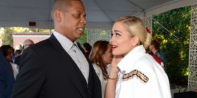 Rita Ora padit Jay Z (Foto)