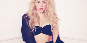 Shakira kalon natën në Tokio