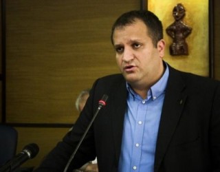 Reagon Ahmeti pas ndërrimit të emrit të rrugës Radovan Zogoviq