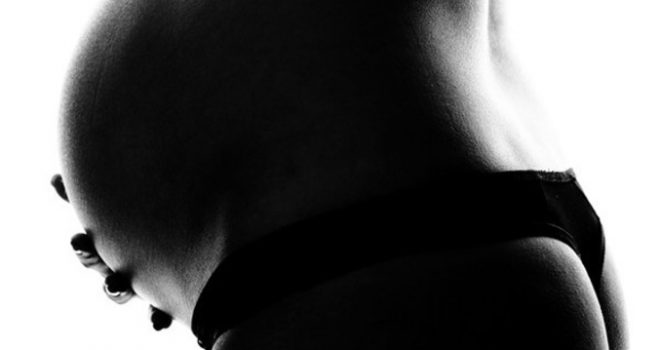 Rrëfim: Ngela shtatzënë nga seksi anal