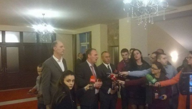 Takimi te Jahjaga pa rezultat: Opozita nuk tërhiqet nga kërkesat e saj