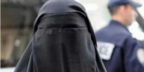 Kjo është Elma, vajza nga Mitrovica e dyshuar për terrorizëm (Foto)