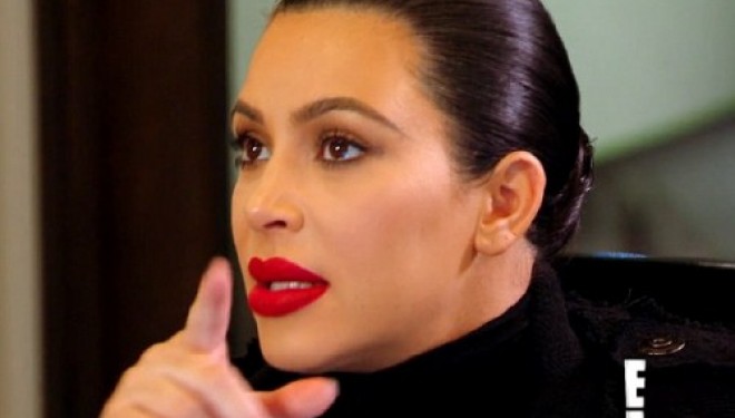 Kim Kardashin “presion” së motrës për të qenë perfekte