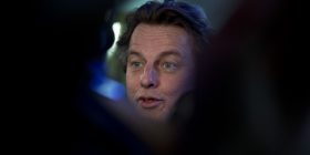 Koenders: Rruga e Serbisë drejt BE-së e lidhur me Kosovën