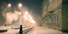 “Dy muaj errësirë dhe -55 gradë celcius”: Brenda qytetit më të ftohtë dhe të vetmuar në botë / FOTO