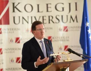 George Robertson: Kam gjak shqiptari