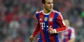 Vendosin tifozët, Gotze larg Dortmundit