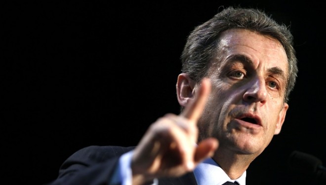 Sarkozy emigrantëve: Doni të bëheni francezë, atëherë flisni frëngjisht dhe jetoni si francezët