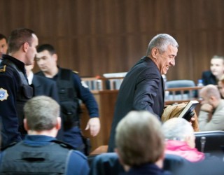 Familjarët e viktimave shprehen të pakënaqur për dënimin me 9 vite burg të Ivanoniçit