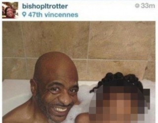 Peshkopi poston foto me mbesën në vaskë, furtunë në internet, e quajnë pedofil (Foto)