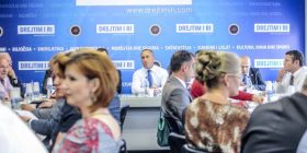 AAK shpreh keqardhje për mospjesëmarrjen e Vetëvendosjes në protestën e sotme