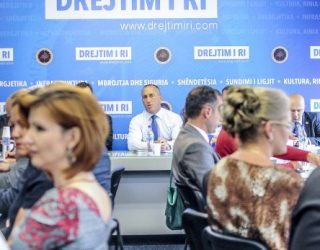 AAK, me asnjë çmim nuk bëhët pjesë e Qeverisë Mustafa