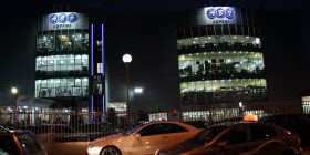Kushtëzime të çuditshme për punëtorët e “Abi Center”