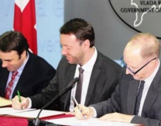 Ministri Abrashi nënshkruan marrëveshje për subvencionimin e pagave për 130 vende të punës