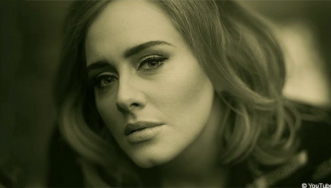 Adele refuzon të ndërpresë turneun