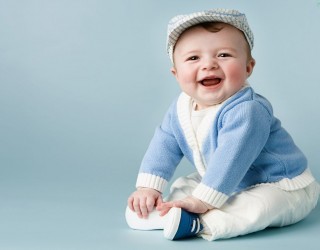 Këshilla rreth pozitës të cilën nuk guxojn të ulen bebet e juaja