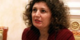 Aktivistja e Shoqërisë civile Besa Luzha kërkon ndihmën e jashtme për t’u caktuar data e zgjedhjeve