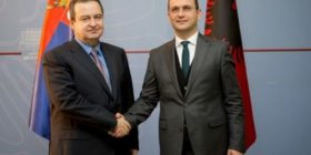 Bushati pret homologët e Serbisë dhe të Italisë në Tiranë