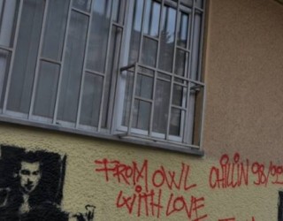 Shfaqen grafite në kryeqytet: Dr Kadri Montana (FOTO)