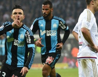 Lyon-Marseille, barazim 1-1 mes gjigandëve në krizë