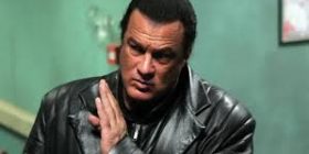 Aktori dhe muzikanti Steven Seagal ka marrë nënshtetësinë serbe