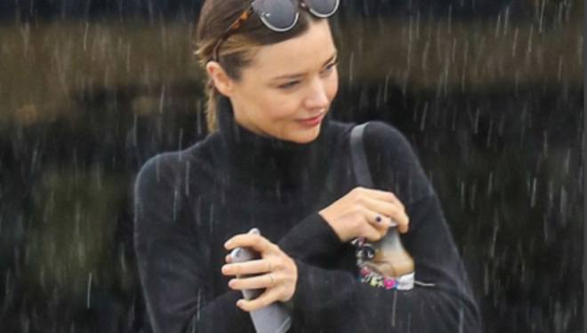 Miranda Kerr sfidon shiun ( FOTO )