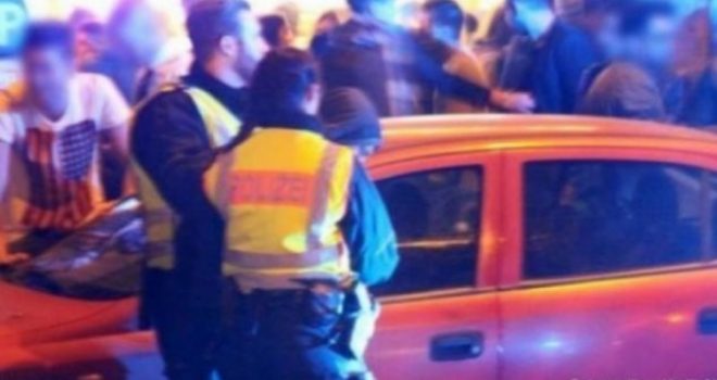 Kosovarët shpëtojnë gratë gjermane nga dhuna seksuale