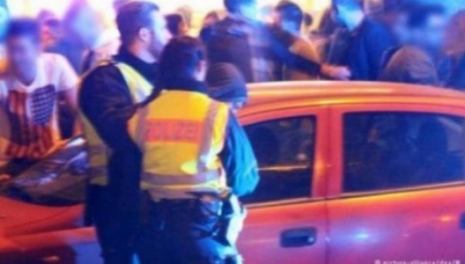 Kosovarët shpëtojnë gratë gjermane nga dhuna seksuale