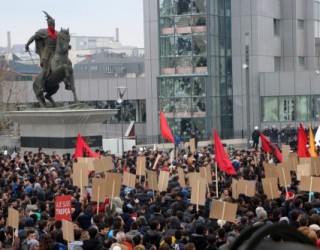 Protesta e thirrur nga VV: Situata edhe mund të eskalojë, varësisht nga zhvillimet