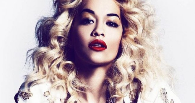 Rita Orën ashtu siç nuk e keni parë kurrë , e gjitha lakuriq! /FOTO