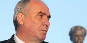 Rugova: Deputetët e LDK-së janë të obliguar të votojnë Thaçin president