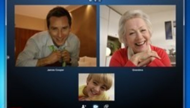 Shtohen thirrjet me video në grup tek pajisjet mobile në Skype