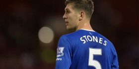 Chelsea gati 65 milion euro për transferimin e Stones nga Evertoni