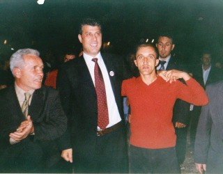 Kush është Uran Badallaj, roja i Kallashit që u rrah mbrëmë (Foto)