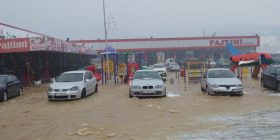 Vërshime të mëdha në Malishevë, bllokohet rruga Malishevë-Duhël