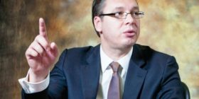 Vuçiq shpall zgjedhjet e parakohshme në Serbi