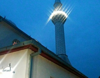 Ekskluzive: Gjendet eksploziv te xhamia në Drenas