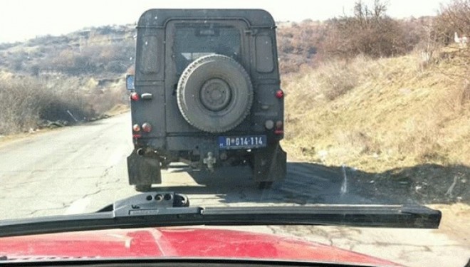 Xhandarmëria serbe hynë në teritoin e Kosovës sin ë bahshqe të babës