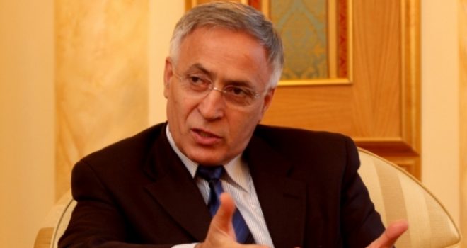 Krasniqi: Projekt i kujt është pavarësia e Kosovës?