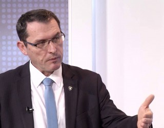 Bajram Gecaj i ka dy fjalë edhe me AAK-në!