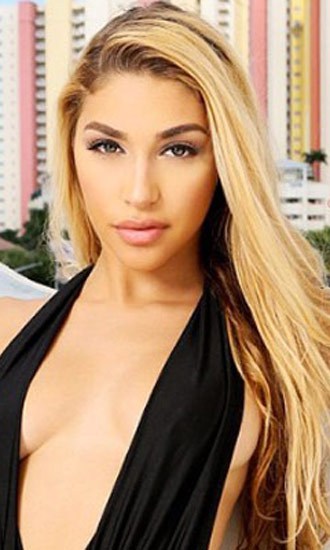 chantel-jeffries-bio-photo