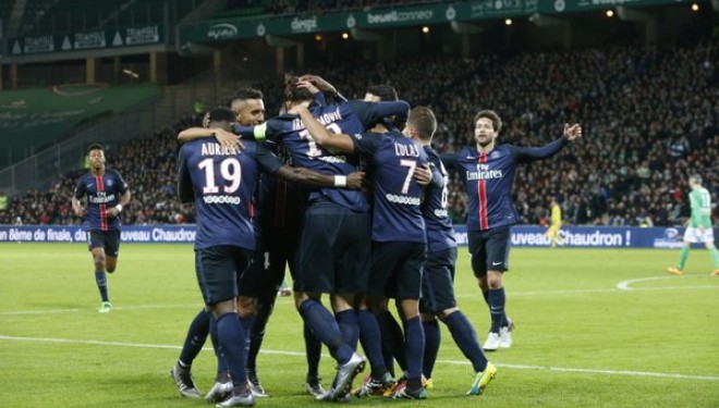 Ibra udhëheq PSG në suksesin 2-0 ndaj St. Etienne