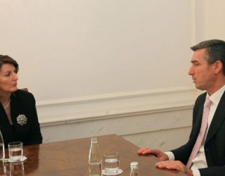 Veseli: Presidentja duhet t’i thërrasë në dialog liderët politikë