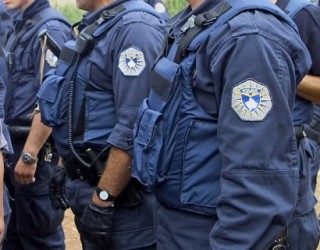 Arrestohet një person në Fushë Kosovë, dhunon një të mitur