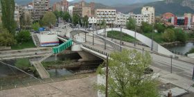 Vazhdon beteja për kufijtë e Mitrovicës