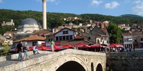 Kuvendarët e Prizrenit refuzojnë tenderimin e pronave komunale