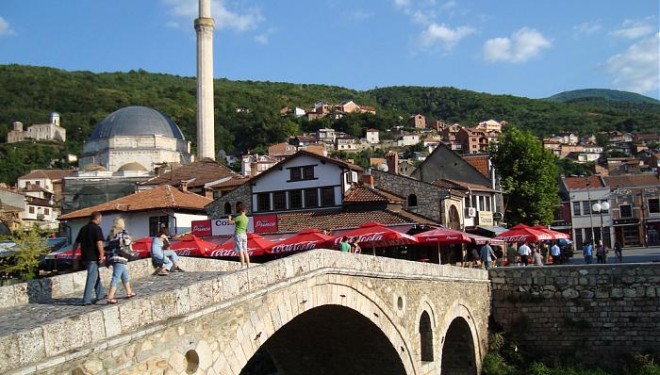 Kuvendarët e Prizrenit refuzojnë tenderimin e pronave komunale